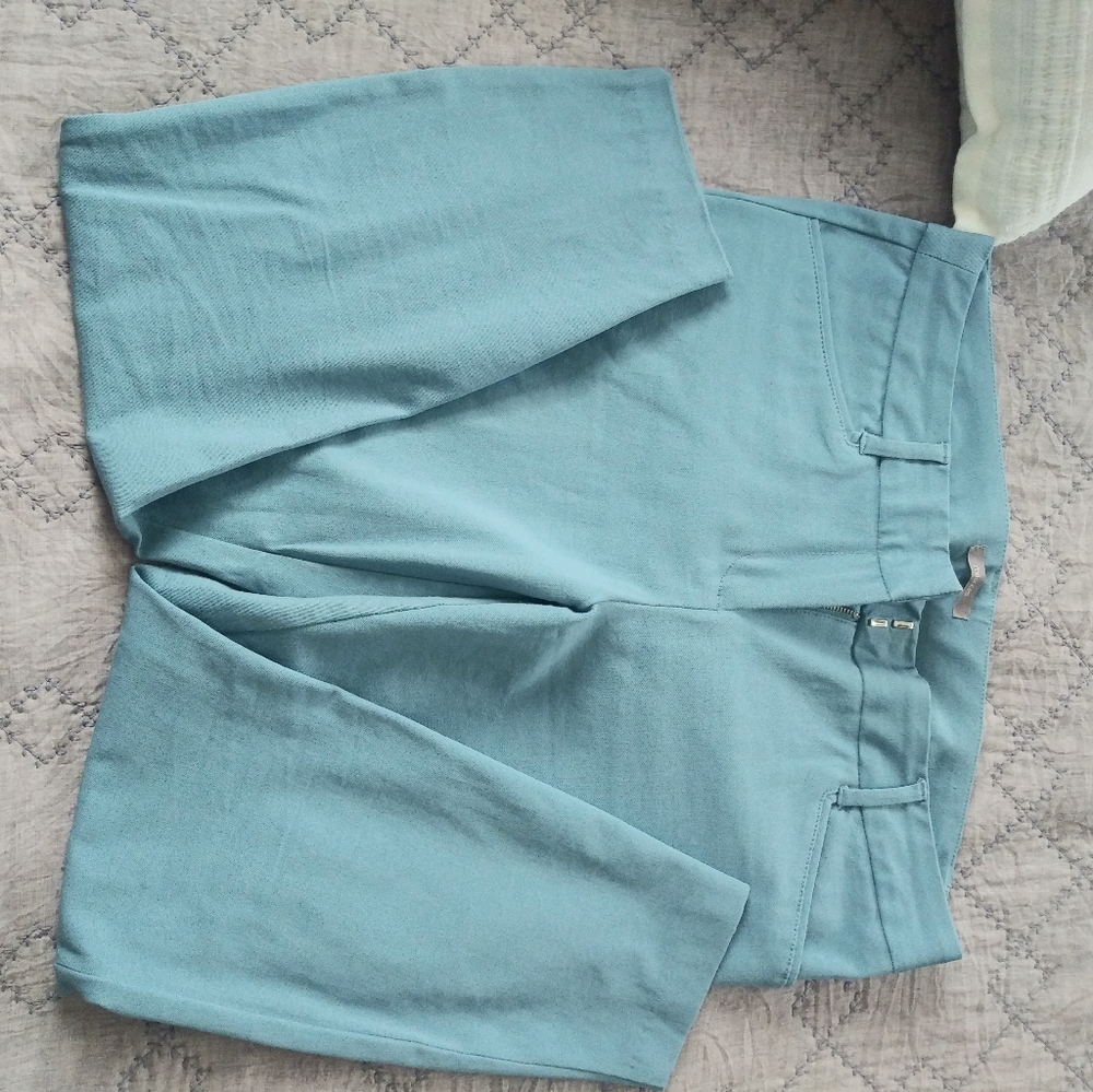 Short Ankle pants